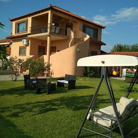Vista Mare Villa Néa Irákleia Eksteriør billede