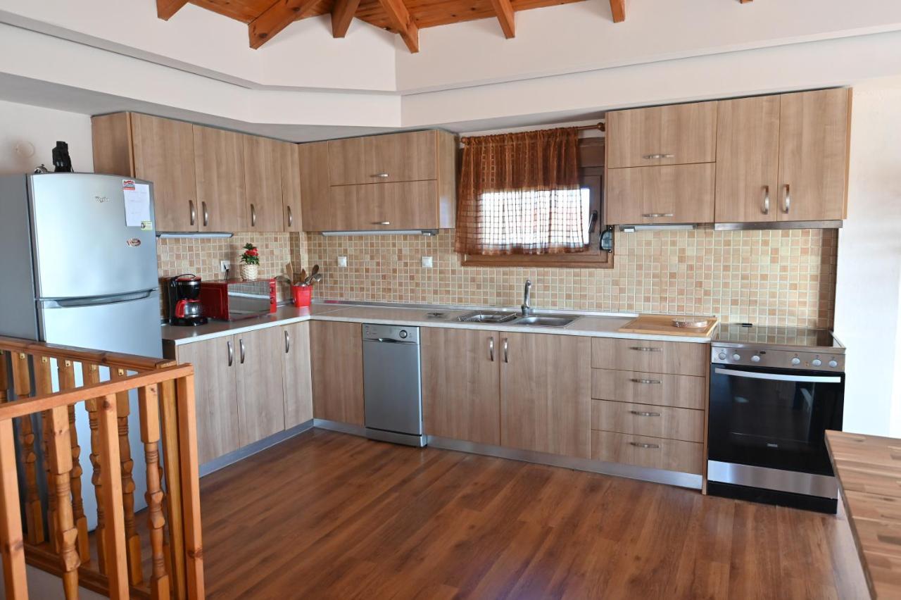 Vista Mare Villa Néa Irákleia Eksteriør billede