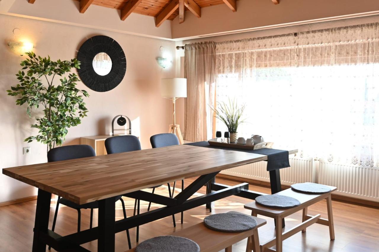Vista Mare Villa Néa Irákleia Eksteriør billede