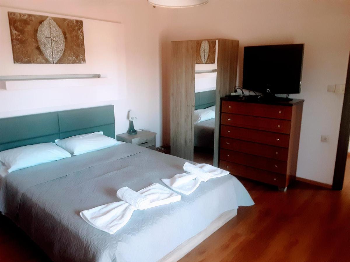 Vista Mare Villa Néa Irákleia Eksteriør billede
