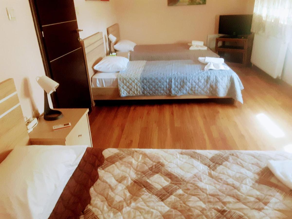 Vista Mare Villa Néa Irákleia Eksteriør billede