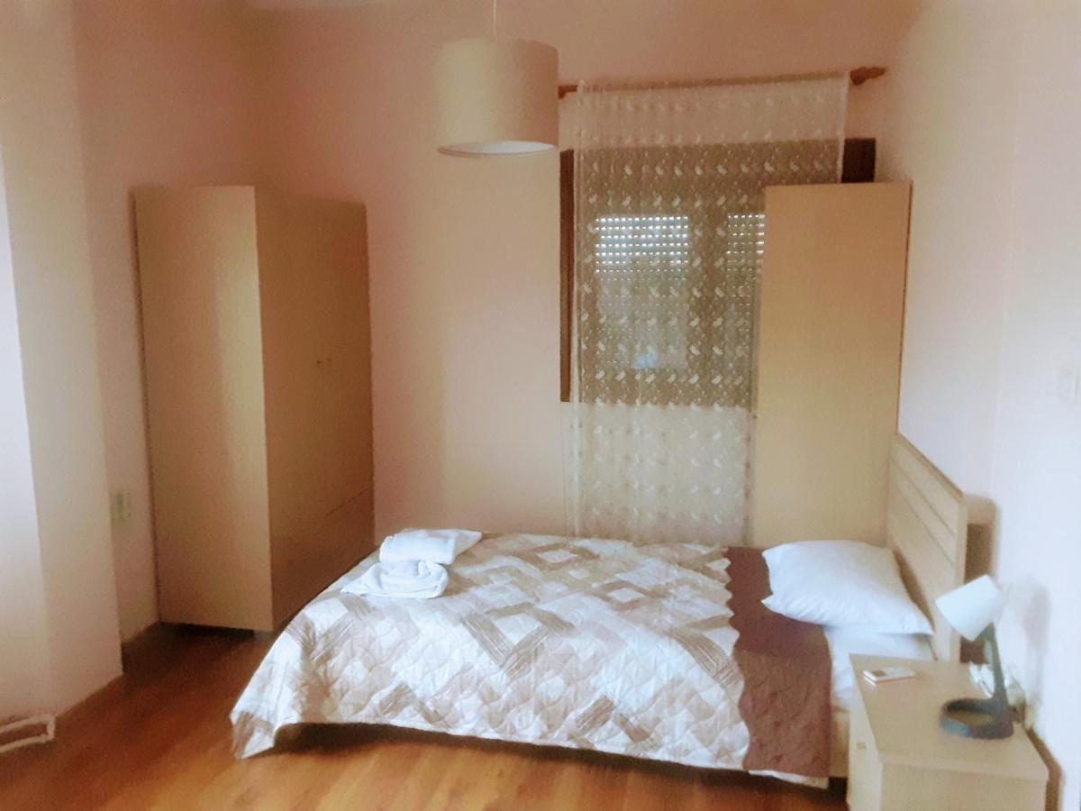 Vista Mare Villa Néa Irákleia Eksteriør billede