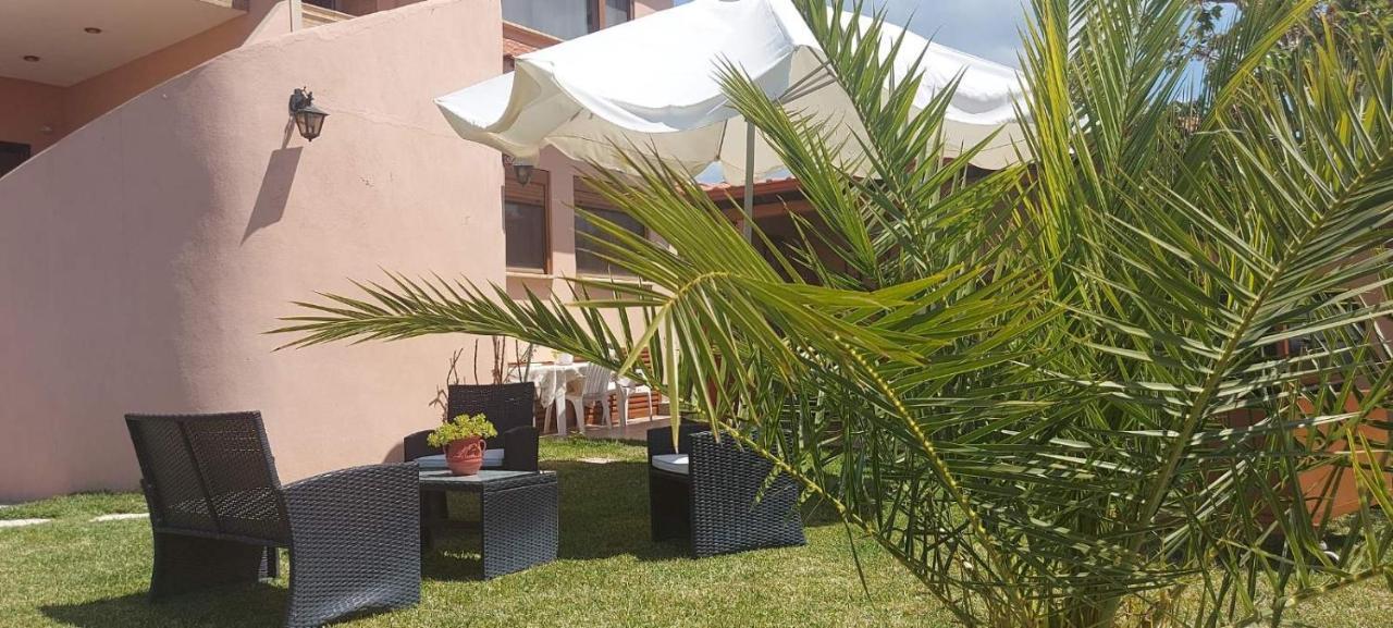 Vista Mare Villa Néa Irákleia Eksteriør billede